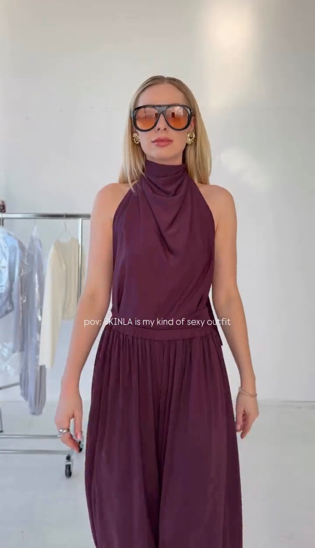 TUTA SKINLA - Elegancia y comodidad incomparables