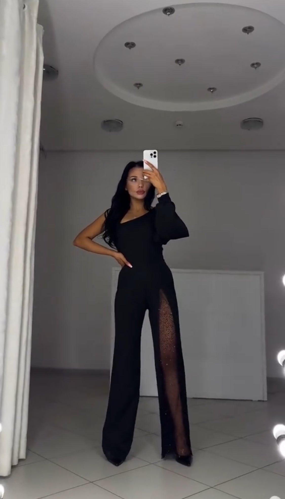TUTA BRILLANT - Traje elegante, con un brillo impresionante