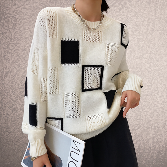 Geometric Pullover – Artistic Style with Effortless Sophistication