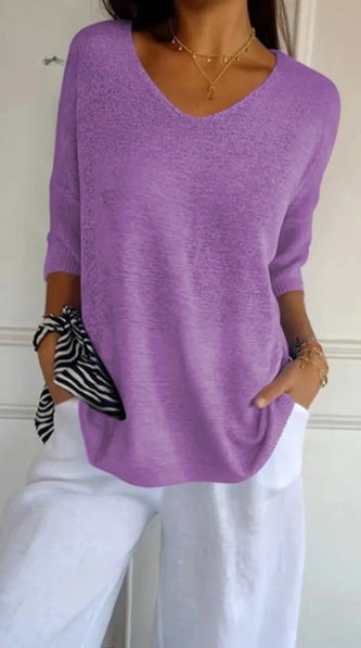 Hannah™ | Einfarbige Strickdamenbluse mit 3/4-Ärmeln und V-Ausschnitt.