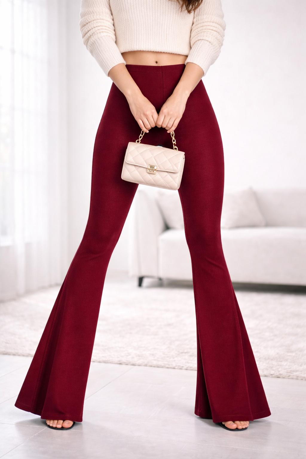 Pantalón Ibiza acampanado con cintura elástica de tejido polielástico suave. Tallas 38-60.