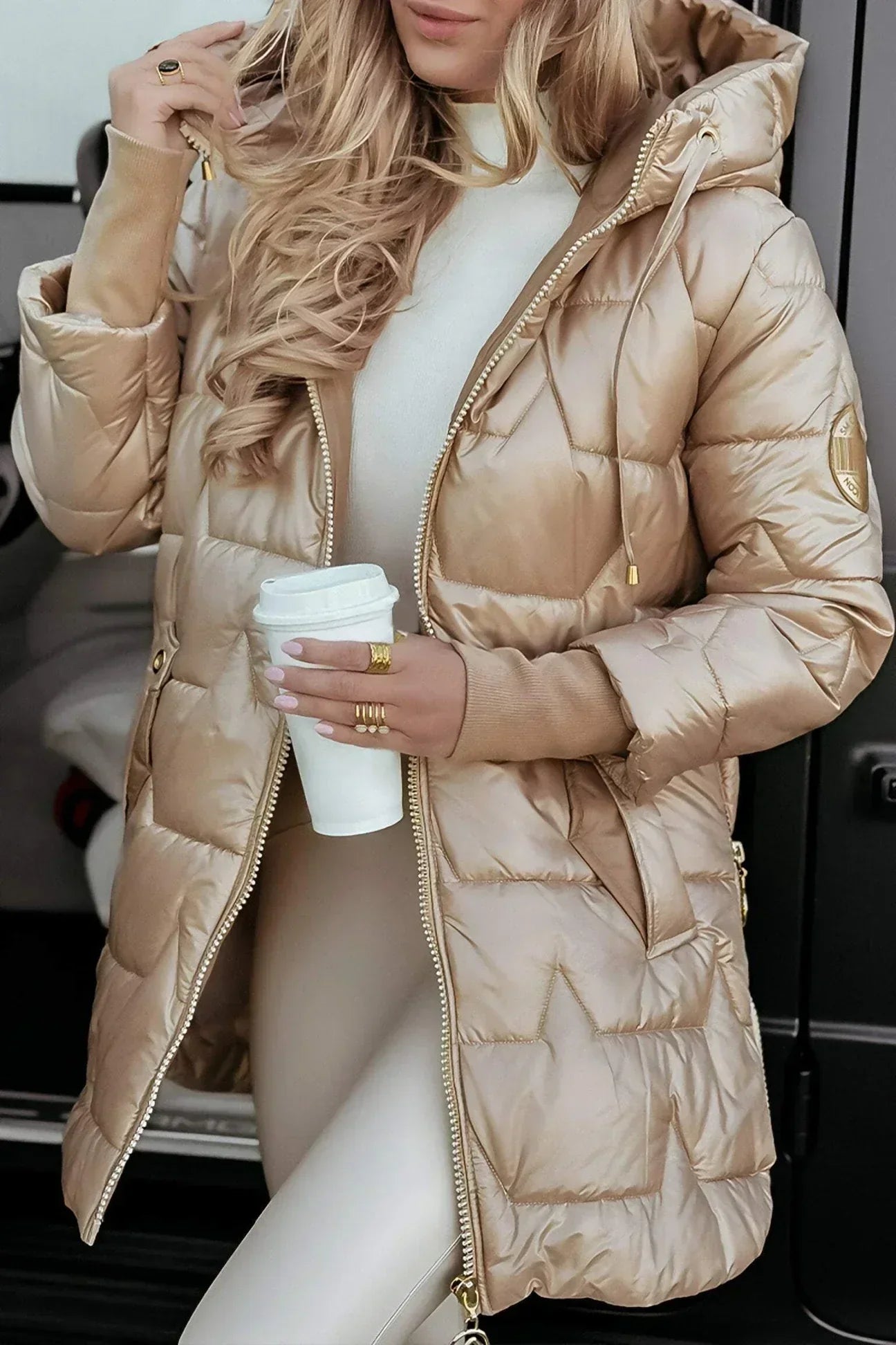 Chivelle™ - Stylischer Wintermantel mit Kapuze