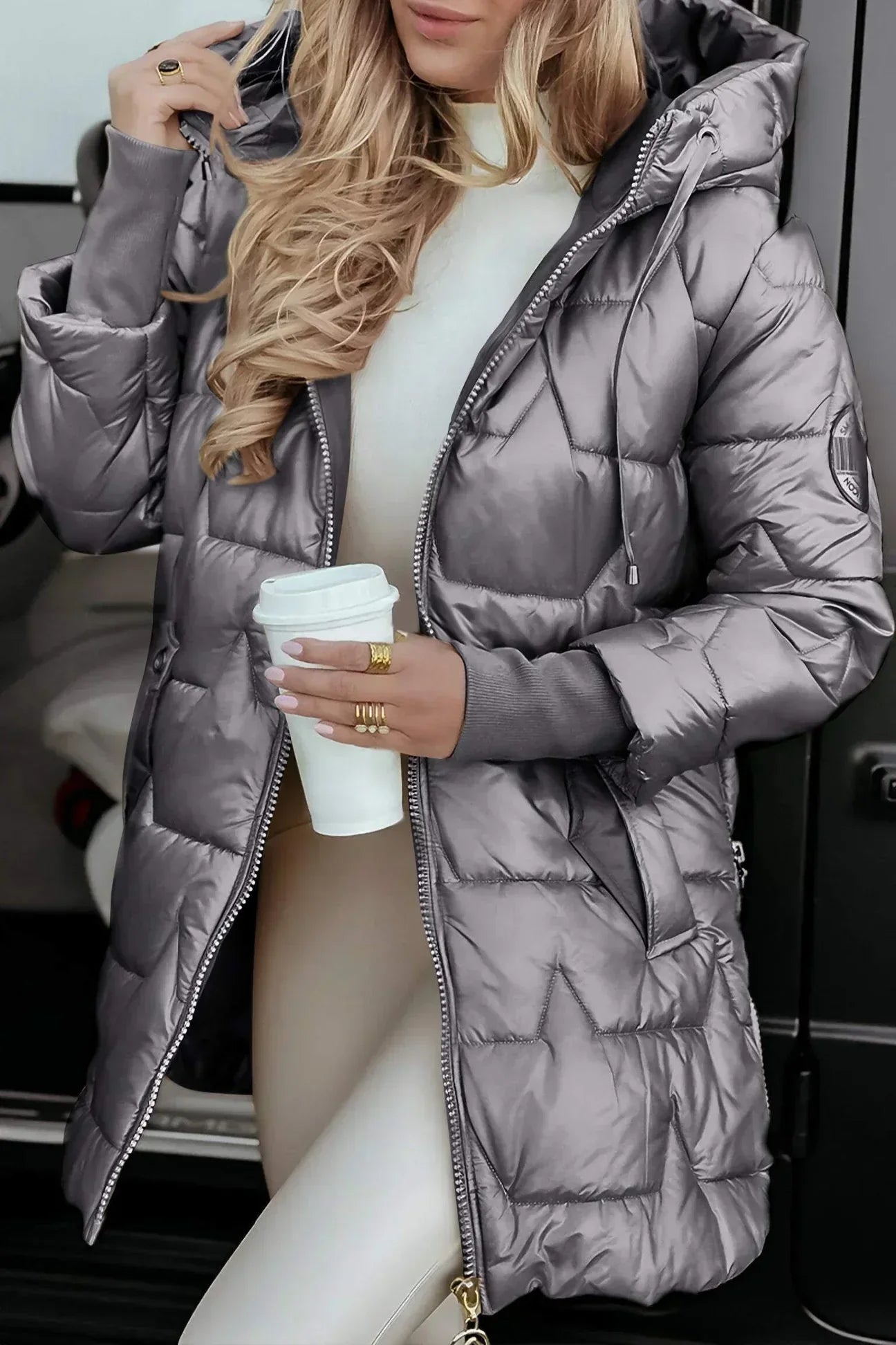 Chivelle™ - Stylischer Wintermantel mit Kapuze