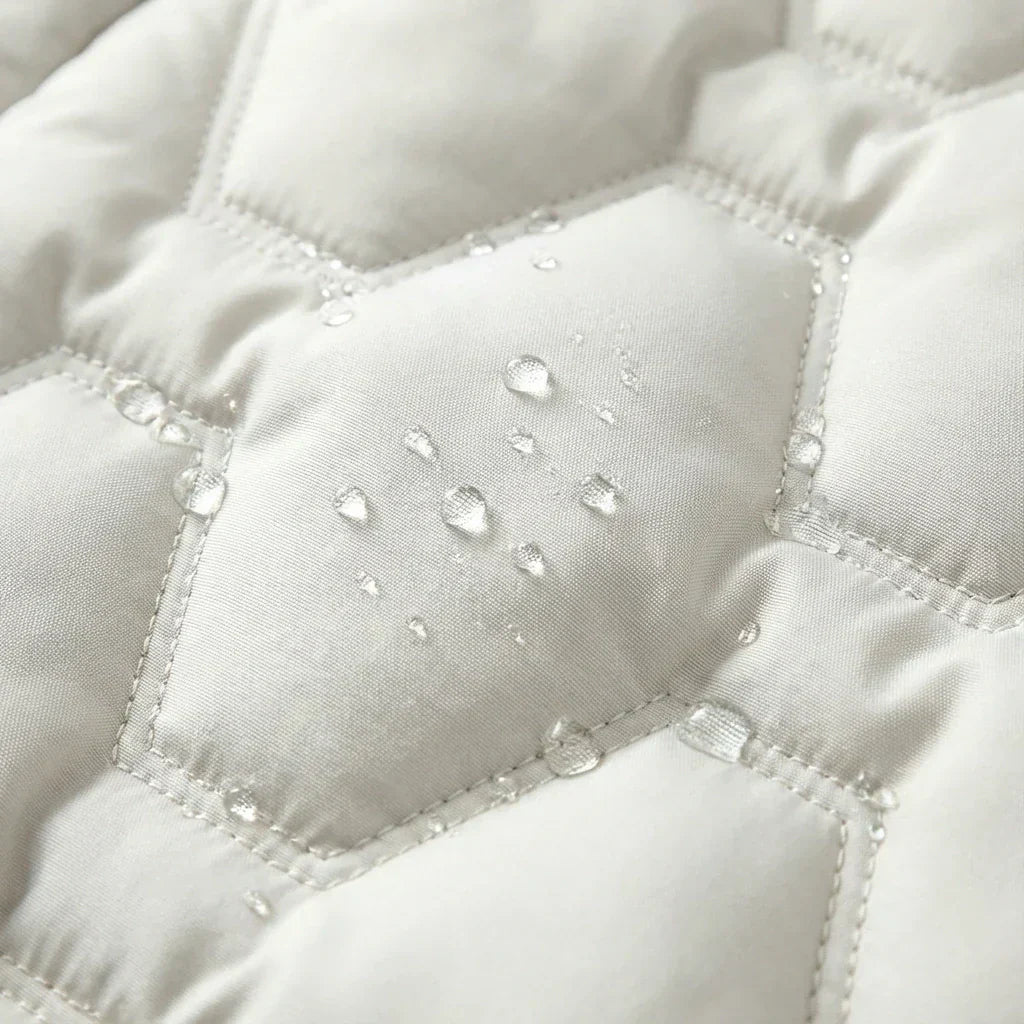 Gracia™ - Langer Daunenmantel mit Kapuze